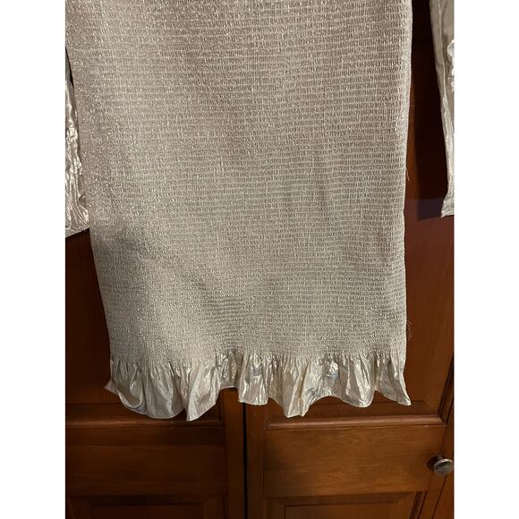 Aritzia Wilfred Smocked Metallic Bodycon Ballad Mini Dress Puff Sleeve Gold SZ M - Picture 5 of 10